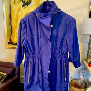 Tahari rain coat